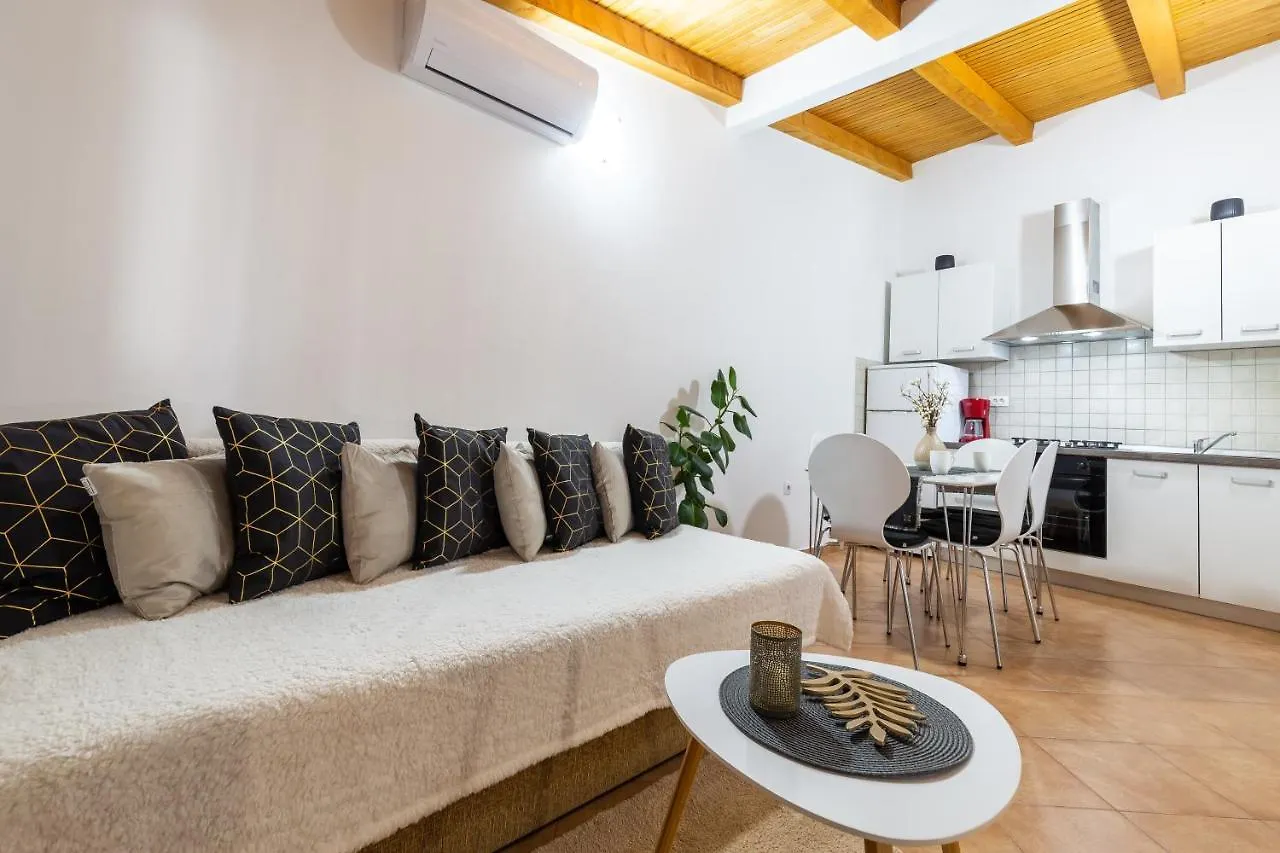 Holiday Home Bukovac Pola
